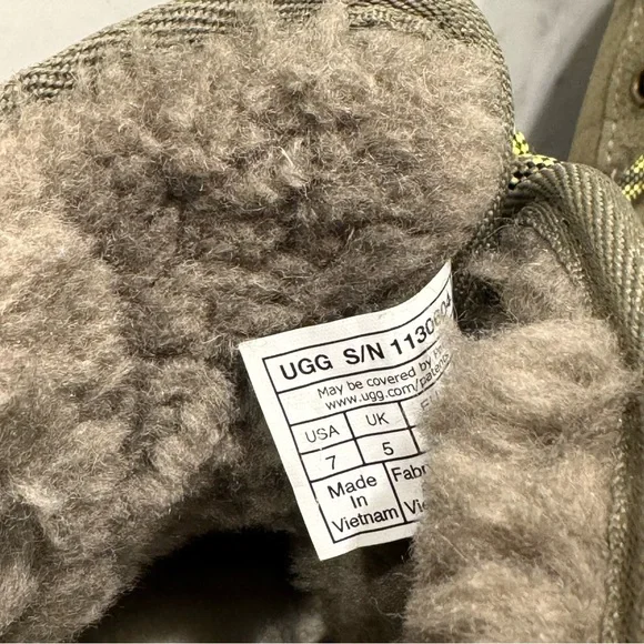 UGG Neumel Heritage Platform Ankle Boot Women’s Size 7 Olive - Picture 8 of 8